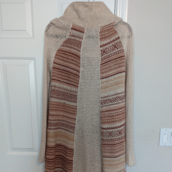 Free People Wool Cardi in size M - Picture 3 of 4